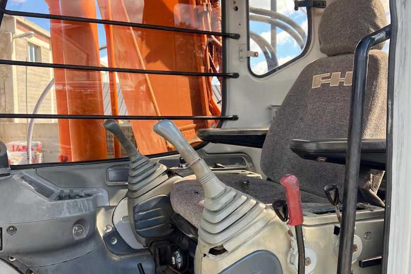 OmecoHub - Immagine FIAT HITACHI EX165